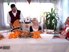 Arsch, Blondine, Blasen, Schwanz, Hd, Nippel, Orgasmus, Flotter dreier
