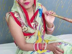 18 años, Beso negro, Tía, Verga grande, Corridas, Marido, Indio, Fumando