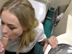Chica, Rubia, Mamada, Corrida, Pov, Público, Ruso, Tetas