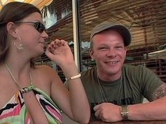 Tussi, Grosser schwanz, Grosse titten, Blasen, Braunhaarige, Spermaladung, Hardcore, Hd