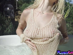 18, 浴室, ブロンド, 巨乳な, 自然山雀, アウトドア, 小柄, ティーン
