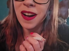 Enthousiasteling, Vrouw, Dominante vrouw, Fetisj, Vernedering, Gezichtspunt, Roken, Alleen