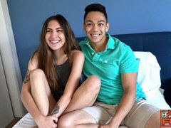 Dormitorio, Morena, Estilo perrito, Holandés, Tetas naturales, Flaco, Adolescente, Tetas