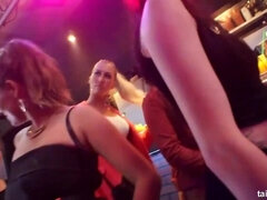 茶髪の, 顔射, 指いじり, グループ, 毛深い, レズビアン, オージー, スインガー