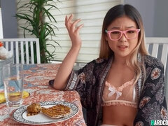 Amateur, Asiatique, Nana, Grosse bite, Petite femme, Actrice du porno, Pov, Adolescente
