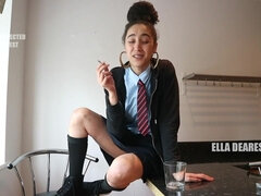 Británico, Universidad, Linda, Hembra, Hd, Humillación, Fumando, Adolescente