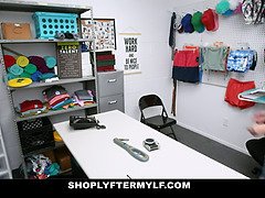 巨乳な, 捕まる, エロ熟女, Hd, 淫乱熟女, オフィス, ポリス, ユニフォーム