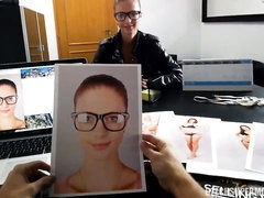 Cul, Sucer une bite, En levrette, Lunettes, Rasée, Jupe, Dénudage, Étudiant