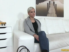 18 años, Amateur, Culo, Chica, Oficina, Coño, Cabello corto, Adolescente