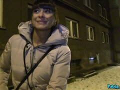 Amateur, Culo, Checa, Estilo perrito, Pajear, Al aire libre, Pov, Público