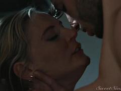 美女, 淫乱熟女