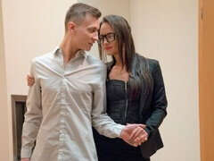 Grosser arsch, Grosser schwanz, Schwarz, Blasen, Hundestellung, Natürlichen titten, Schüchtern, Titten