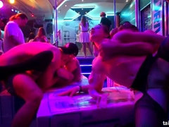 Sucer une bite, Habillées, Interracial, Orgie, Fête, Actrice du porno, Chatte, Mouillée