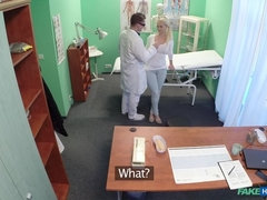 Blond, Hondjeshouding, Vingeren, Handbeurt, Verpleegster, Kantoor, Gezichtspunt, Uniformpje