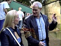 In den arsch, Arsch, Blondine, Blasen, Spermaladung, Aufs gesicht abspritzen, Nylon, Strümpfe