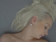 Любители, Блондинки, Чешки, Пальцем, Мастурбация, Оргазм, Бритые, Соло