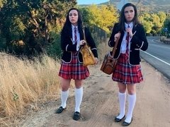 お尻, 黒人, 茶髪の, 手コキする, 異人種間, 女子高生, ティーン, 三人