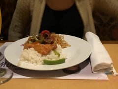 Gros seins, Sucer une bite, Brunette brune, Dingue, Tir de sperme, Queue, Fait maison, Pov