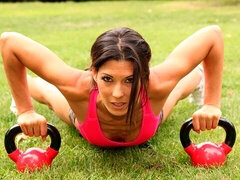 Grosser arsch, Grosser schwanz, Blasen, Braunhaarige, Hundestellung, Flexibel, Jungendliche (18+), Titten