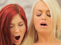 18 años, Erótico, Europeo, Penetracion con dedos, Hd, Lamidas, Coño, Adolescente