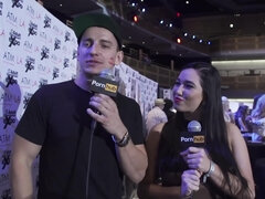 Avn 2016 - Missy Martinez And Karlee Grey Interviews