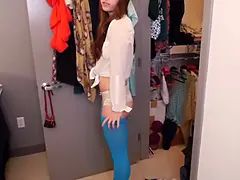 Amateur, Brunette brune, Éjaculation interne, Papa, Petite femme, Pov, Tabou, Adolescente