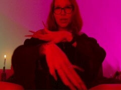 Füsse, Grufti, Handjob, Herrin, Tätowierung