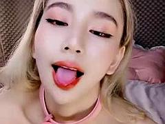 Leie, Asiatisch, Grosse titten, Schlampe, Jungendliche (18+), Titten