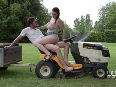 Жопа, Большие сиськи, Минет, Член, Милф, На природе, Киски, Сиськи