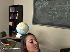 Mamada, Morena, Corridas faciales, Colegiala, Maestra, Adolescente, Tetas
