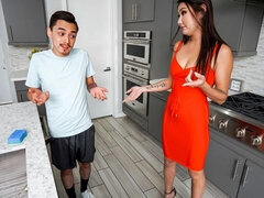 アジア人, デカ尻, デカチン, デカパイ, フェラチオ, 茶髪の, バック, 母