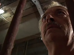 Blasen, Braunhaarige, Bekleidet, Spermaladung, Küssen, Lecken, Jungendliche (18+), Titten