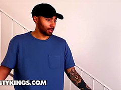 Negro, Mamada, Semen en la boca, Garganta profunda, Hd, Realidad, Tatuaje, Tetas