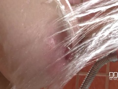 浴室, 巨乳な, 足, 裸, オマンコ, 剃毛, ソフトコア, 一人
