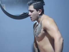 Любители, Минет, Брюнетки, Кончили внутрь, Семяизвержение, Фистинг, Мексиканки, Молоденькие