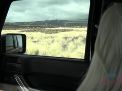 Plage, Sucer une bite, Voiture, Femme couguar, Huilée, Chatte, Rasée, Nénés