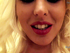 Европейки, На публике