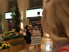 Ванна, Блондинки, От первого лица, Киски, Бритые, Юбки, Высокие, Сиськи