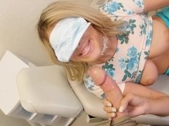 ブロンド, フェラチオ, 巨乳な, カップル, 彼女, Hd, 自然山雀, 三人