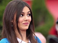 Большие сиськи, Минет, Сборник, Семяизвержение, Фетиш, Секс без цензуры, Трансы, Сиськи