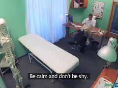 Hot blond enjoyed noisy porno with her doctor - faux clinic