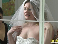 Grosse titten, Fingern, Lesbisch, Lecken, Lingerie, Masturbation, Rasiert, Titten