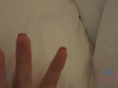 Rubia, Mamada, Masturbacion con pies, Novia, Perforación, Afeitado, Durmiendo, Tetas