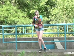 ブロンド, クラブ, オナニー, ふっくら乳首, ガリガリ, 一人, ティーン, オッパイの