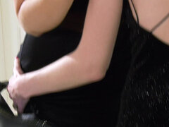 Grosse titten, Blondine, Vollbusig, Geschnappt, Fingern, Lesbisch, Lingerie, Titten