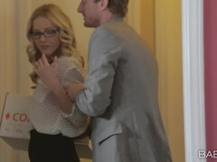 Блондинки, Парочка, Волосатые, Натуральные сиськи, В офисе, Пирсинг, Киски, Сиськи