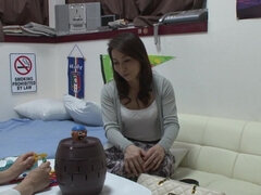 Mignonne, Gorge profonde, Queue, Japonaise, Naturelle, Orgasme, Nénés