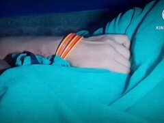 18 ans, Amateur, Doigter, Petite femme, Chatte, Jarretelles, Adolescente, Serré