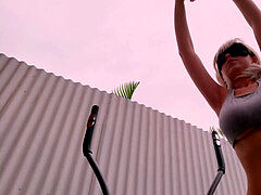 Большая жопа, Спортзал, На природе, Трусики, На публике, Молоденькие