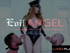 Asiatique, Gros seins, Plantureuse, Faciale, Femme dominatrice, Latex, Mère que j'aimerais baiser, Maîtresse